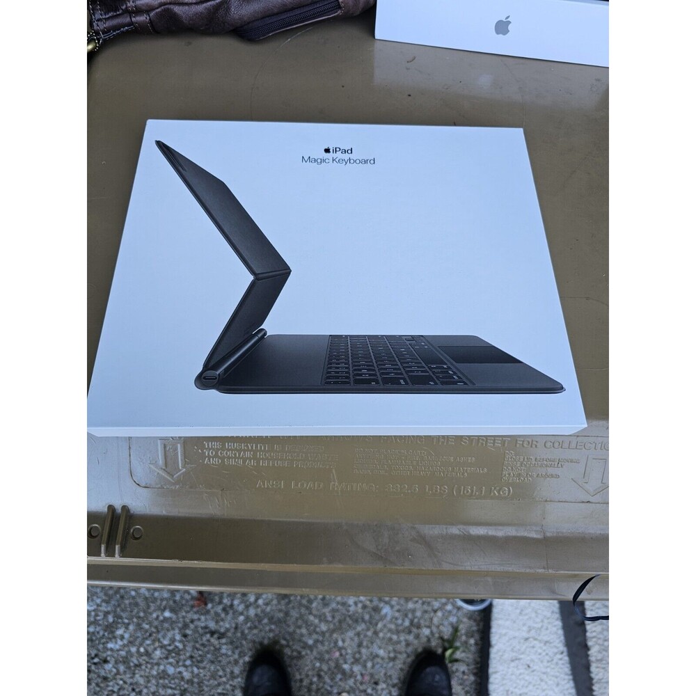 EMPTY BOX ONLY IPAD PRO 12.9” Apple Magic Keyboard Black + inserts + Sticker EUC